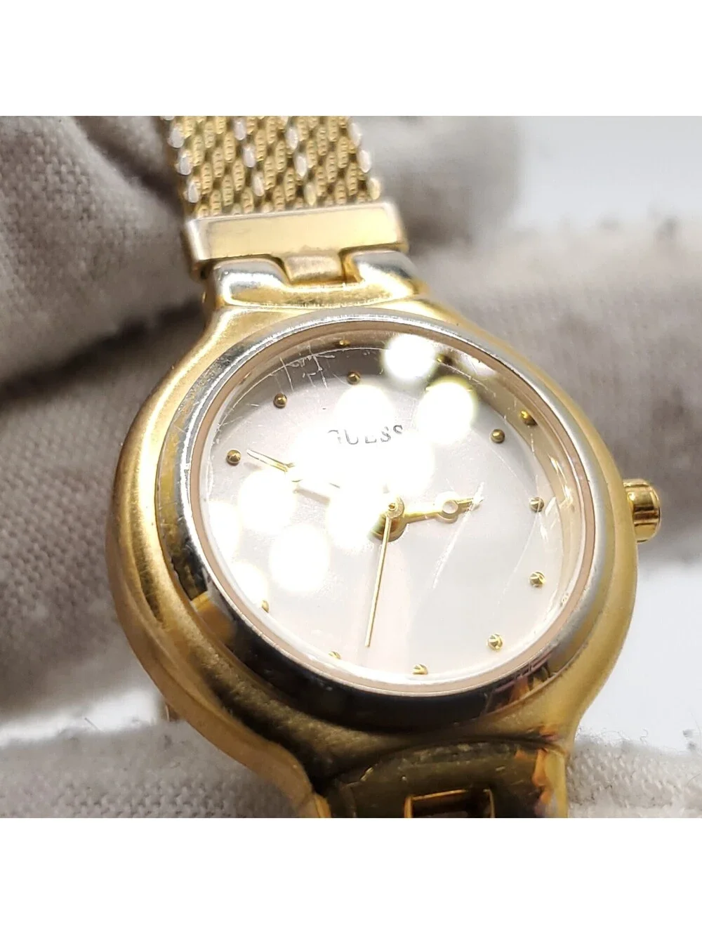 Guess Watch Women 23mm Gold Tone Adjustable Band New Battery